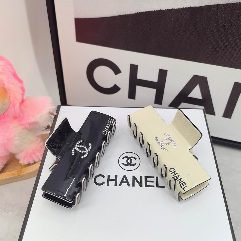 Chanel Hair Grab Clip dx05